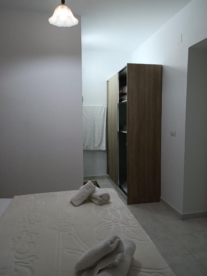 Eljos House Permet Hotel ภายนอก รูปภาพ