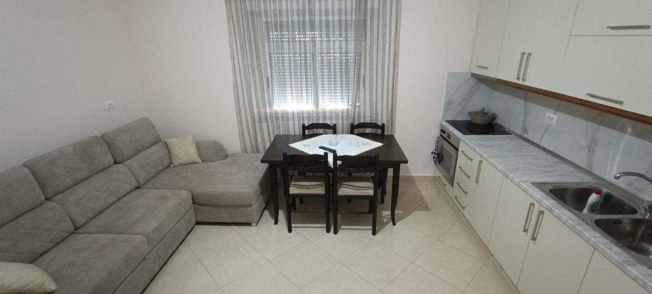 Eljos House Permet Hotel ภายนอก รูปภาพ