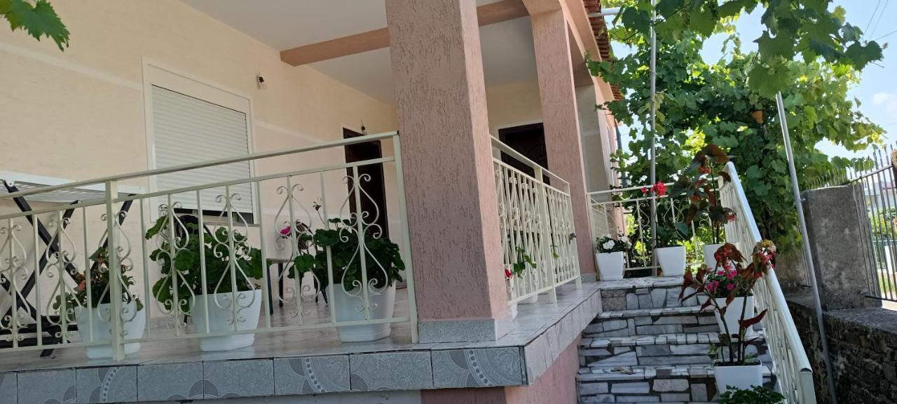 Eljos House Permet Hotel ภายนอก รูปภาพ