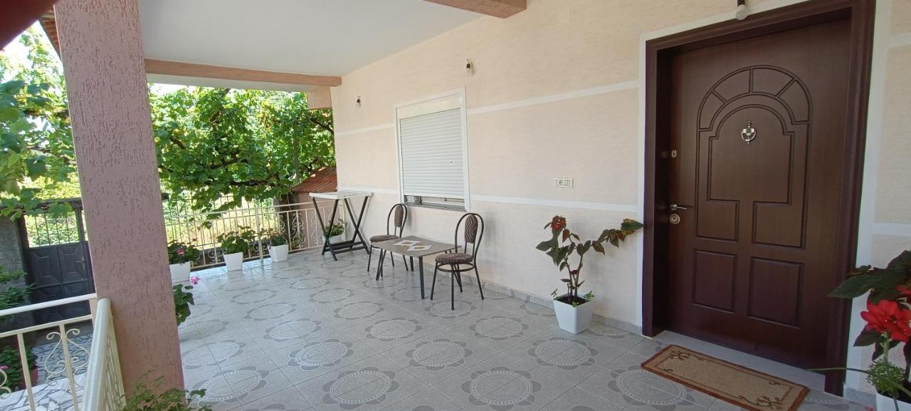Eljos House Permet Hotel ภายนอก รูปภาพ