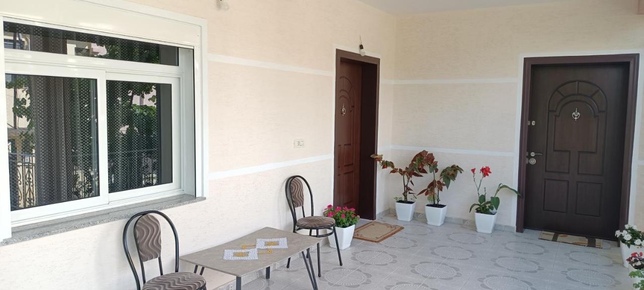 Eljos House Permet Hotel ภายนอก รูปภาพ