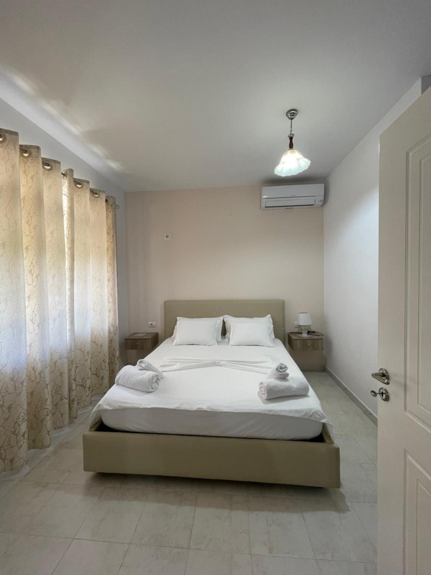 Eljos House Permet Hotel ภายนอก รูปภาพ